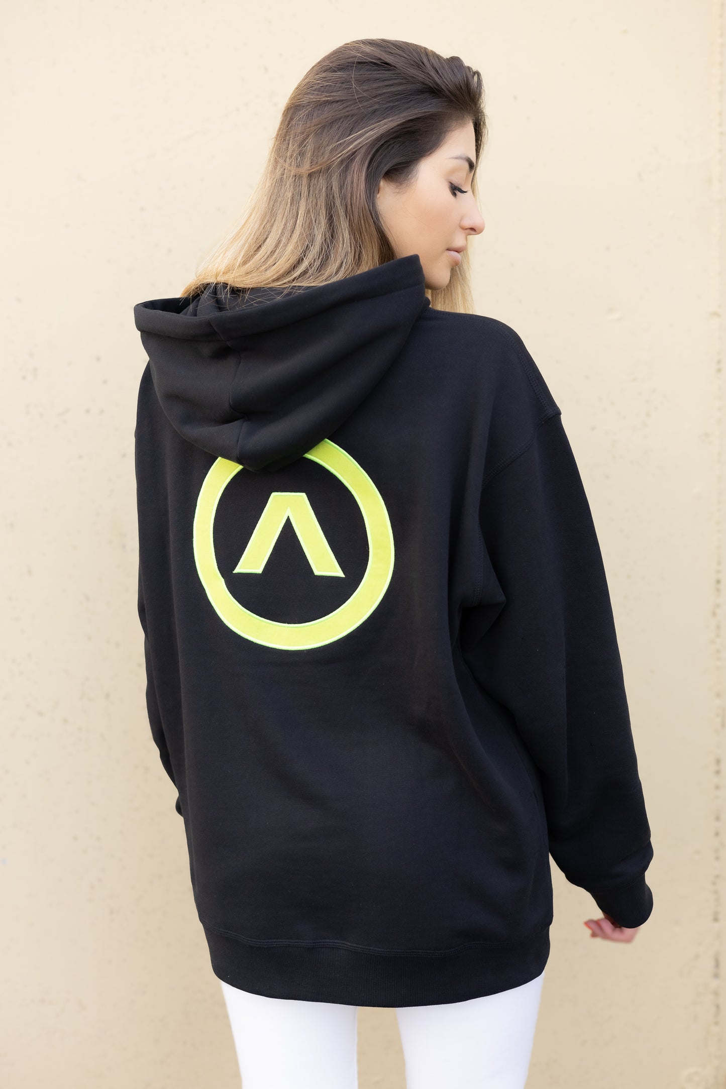 hoodie negra ropa casual